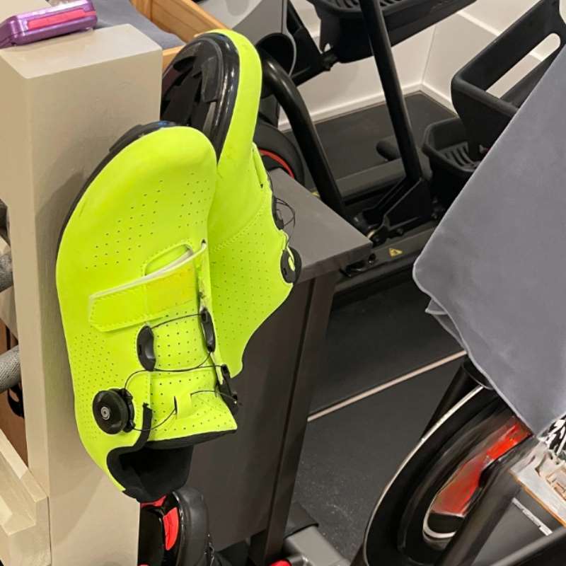Rak Penyimpanan Sepatu Sepeda  - Cycling Gear Wall Hanger ulasan dan harga